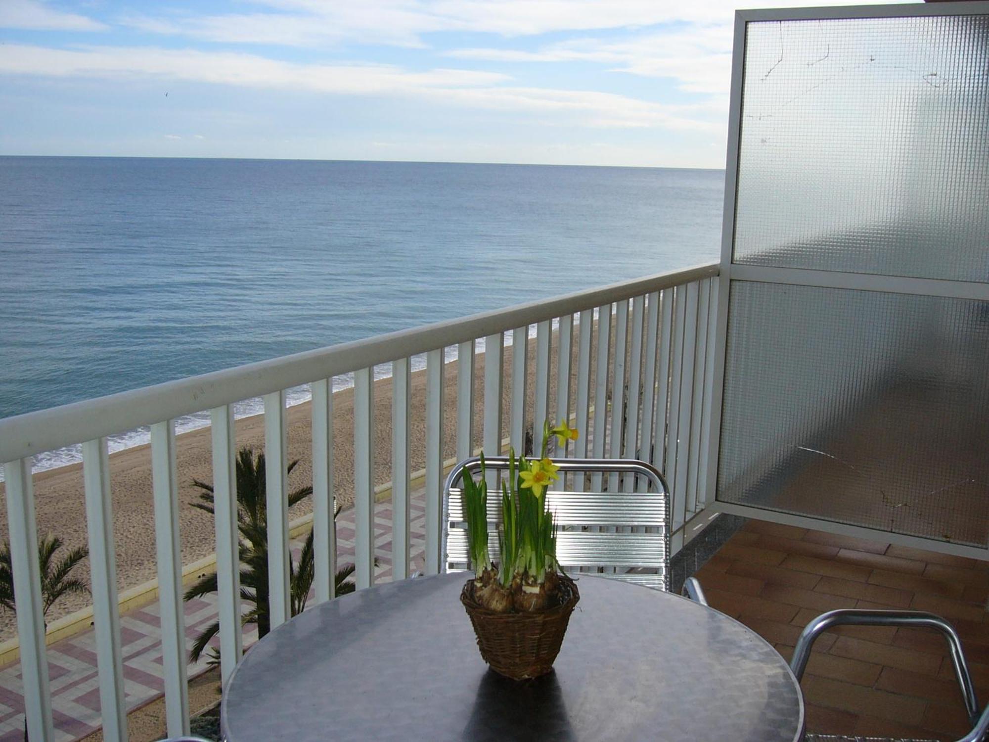 Apartaments El Sorrall Blanes Chambre photo
