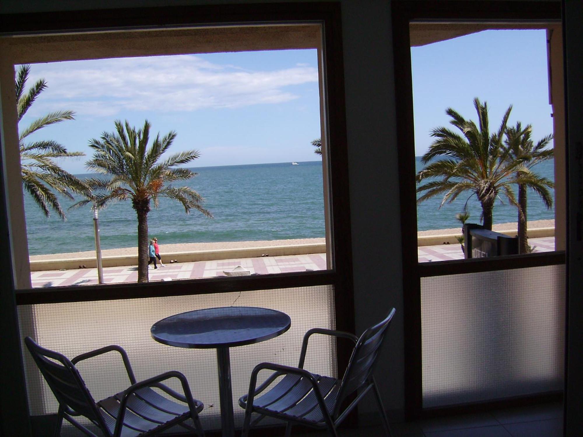 Apartaments El Sorrall Blanes Chambre photo